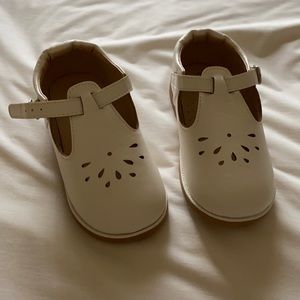 Girl shoes